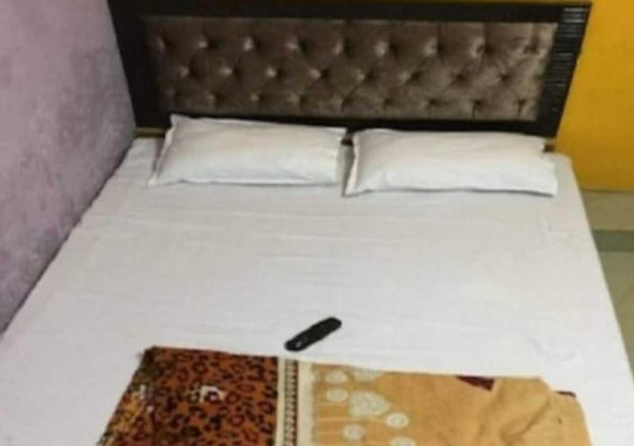 Hotel M. S. Palace By Wb Inn Agra  Buitenkant foto